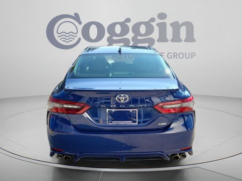 Used 2024 Toyota Camry XSE FWD image 3