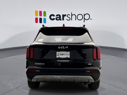 Used 2023 Kia Sorento SX Prestige image 4