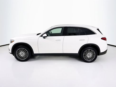New 2026 Mercedes-Benz GLC 300 image 5