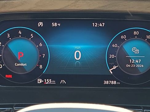 Used 2025 Volkswagen Atlas SE image 30