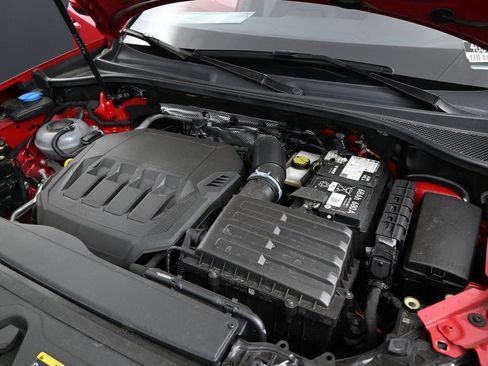 Certified 2025 Audi Q3 2.0T Premium AWD/4WD image 20