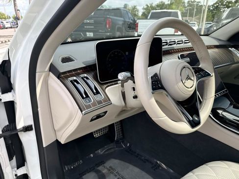 Certified 2023 Mercedes-Benz S 580 4MATIC Sedan image 19