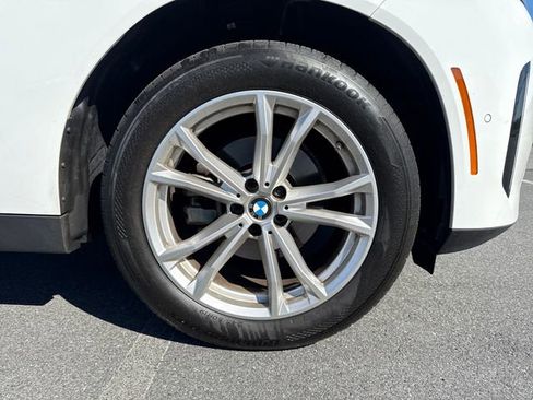 Used 2025 BMW X3 xDrive30i AWD/4WD image 11