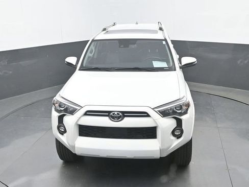 Used 2021 Toyota 4Runner SR5 Premium w/ Moonroof Package image 31