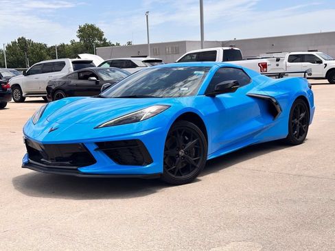 Used 2021 Chevrolet Corvette Stingray Premium Conv w/ Z51 Performance Package RWD image 8