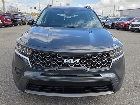 Used 2022 Kia Sorento S image 17