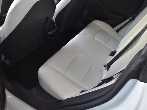 Used 2023 Tesla Model 3 Standard Range RWD image 15