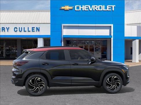 New 2026 Chevrolet TrailBlazer RS w/ Driver Confidence Package FWD image 5