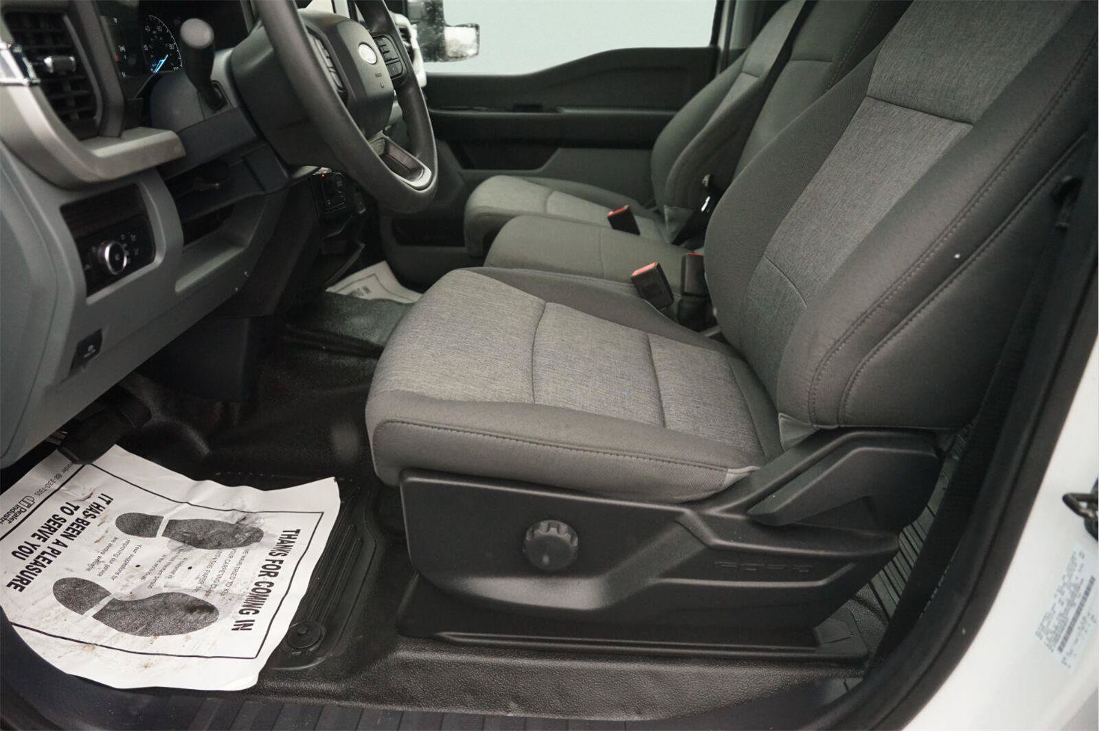 Used 2024 Ford F350 XL w/ XL Chrome Package AWD/4WD image 9