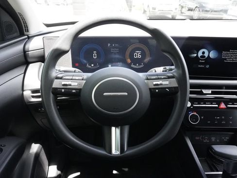 Used 2025 Hyundai Tucson SEL AWD/4WD image 10