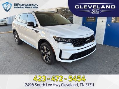 Used 2023 Kia Sorento S w/ Panoramic Sunroof Package