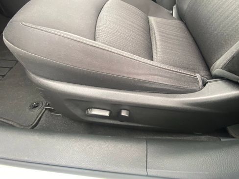 Used 2023 Nissan Altima 2.5 SV FWD image 10