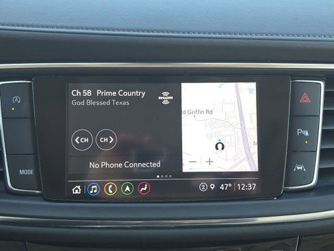 Used 2022 Buick Enclave Avenir w/ Avenir Technology Package image 41