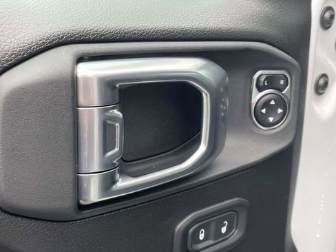 New 2026 Jeep Gladiator Sport AWD/4WD image 24