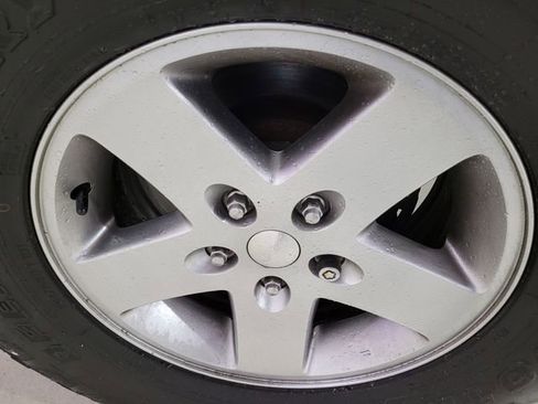 Used 2012 Jeep Wrangler Sport image 15