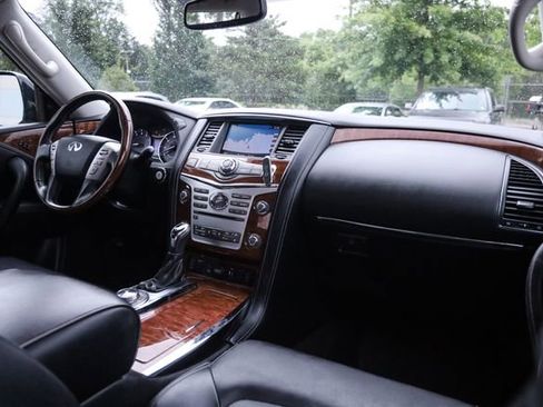 Used 2018 INFINITI QX80 4WD w/ Driver Assistance Package image 56