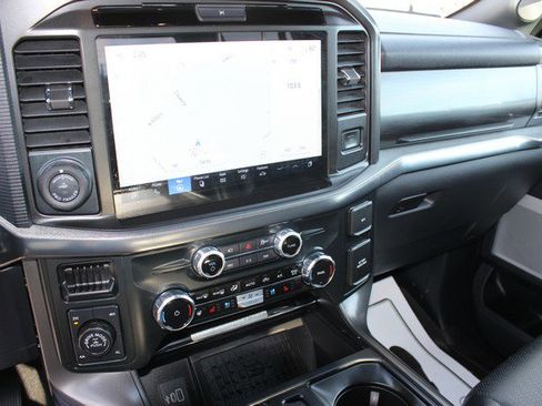 Used 2025 Ford F150 Lariat w/ Equipment Group 502A High image 26