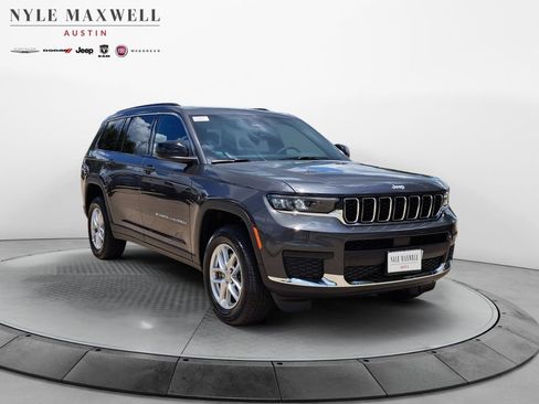 New 2025 Jeep Grand Cherokee L Laredo w/ Luxury Tech Group I image 7