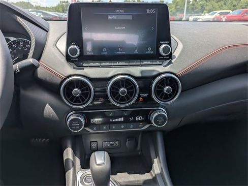 New 2025 Nissan Sentra SR w/ Trunk Package image 18