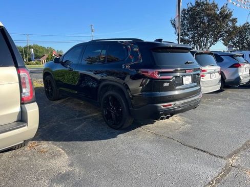 Used 2024 GMC Acadia Elevation w/ Black Edition FWD image 3