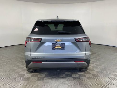 New 2026 Chevrolet Equinox LT AWD/4WD image 19