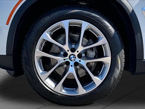 Used 2026 BMW X5 sDrive40i RWD image 10
