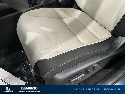 Used 2025 Honda CR-V EX image 19