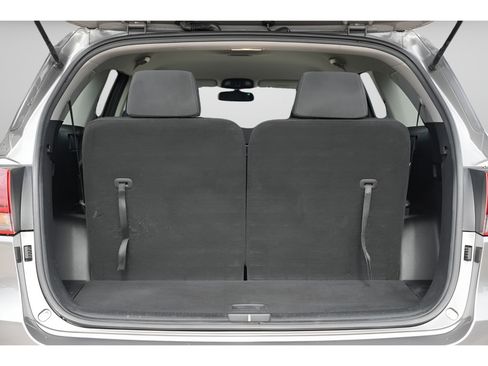 Used 2019 Kia Sorento FWD V6 image 11