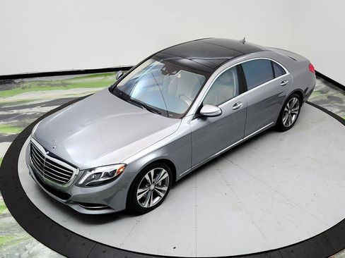 Used 2014 Mercedes-Benz S 550 Sedan image 34
