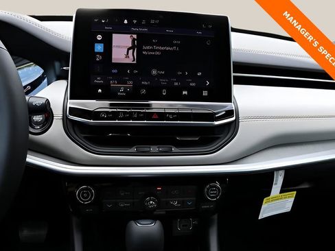 New 2026 Jeep Compass Limited image 20