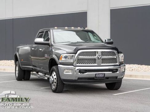 Used 2013 RAM 3500 Laramie AWD/4WD image 13