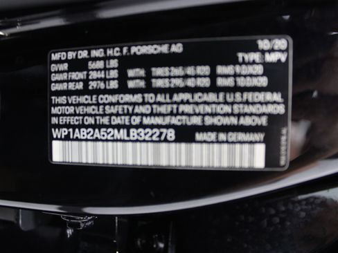 Used 2021 Porsche Macan S AWD/4WD image 44