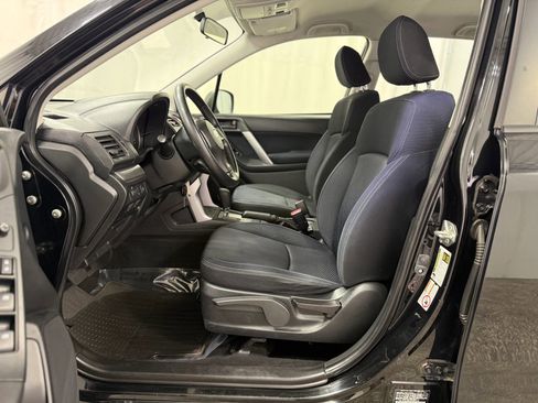 Used 2015 Subaru Forester 2.5i w/ Alloy Wheel Package image 13