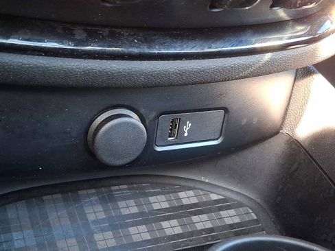 Used 2021 MINI Cooper Clubman S image 18