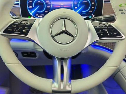 Used 2024 Mercedes-Benz EQE 350+ 4MATIC Sedan w/ AMG Line Exterior Package image 44