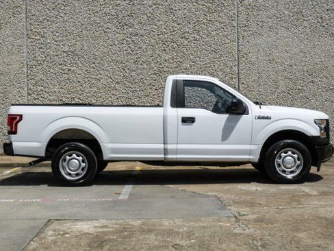 Used 2017 Ford F150 XL w/ Equipment Group 101A Mid RWD image 9