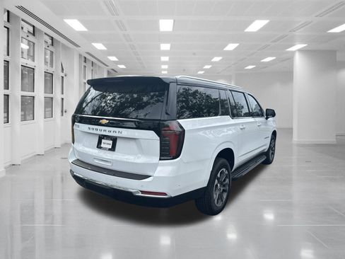 New 2026 Chevrolet Suburban LS RWD image 5