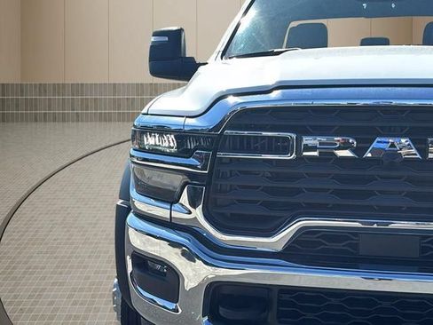 New 2026 RAM 5500 Tradesman w/ Chrome Appearance Group AWD/4WD image 11