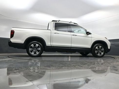 Used 2019 Honda Ridgeline RTL-E image 34