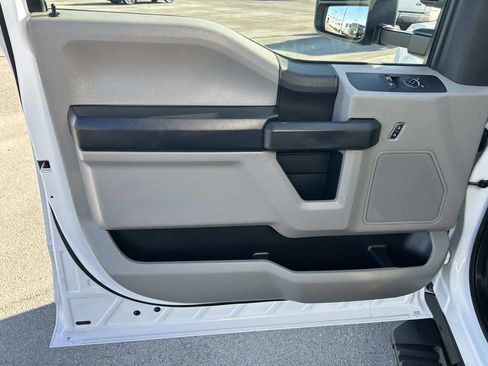 Used 2019 Ford F350 XL w/ Power Equipment Group image 21