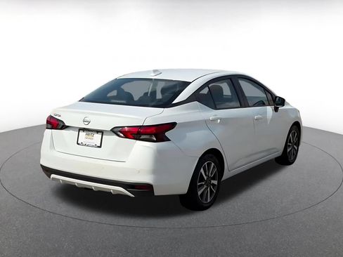 Used 2025 Nissan Versa SV FWD image 11