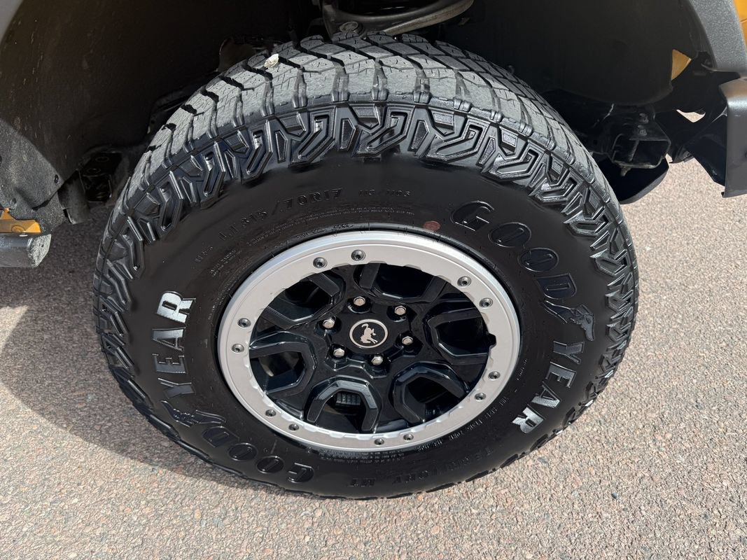 Used 2022 Ford Bronco Black Diamond AWD/4WD image 12