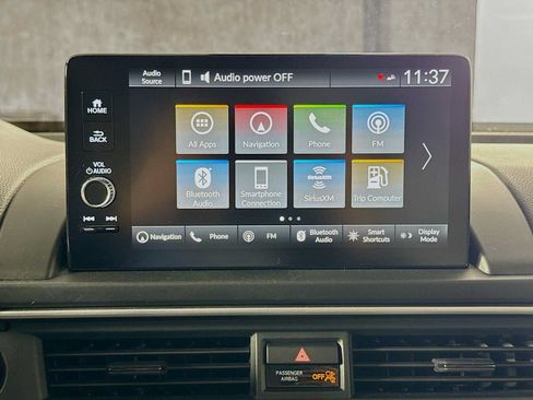 Certified 2024 Honda Pilot Touring image 14
