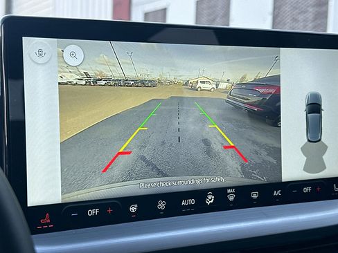 Used 2025 Ford Escape Platinum image 19