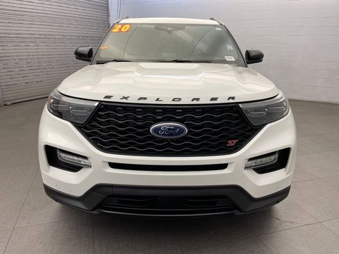 Used 2020 Ford Explorer ST w/ ST Street Pack image 10