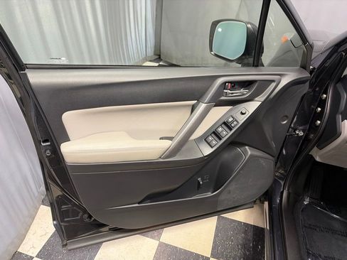 Used 2016 Subaru Forester 2.5i Limited w/ Popular Package #2 AWD/4WD image 16