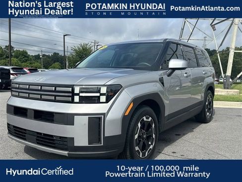 Used 2025 Hyundai Santa Fe SE image 1