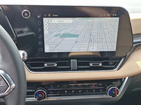 New 2026 Chevrolet Equinox ACTIV w/ Convenience Package III AWD/4WD image 8