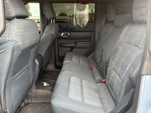 Used 2023 Ford Bronco Heritage Edition AWD/4WD image 4