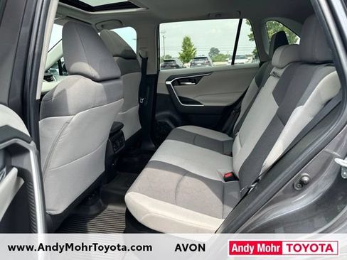 Used 2021 Toyota RAV4 XLE w/ Convenience Package AWD/4WD image 11